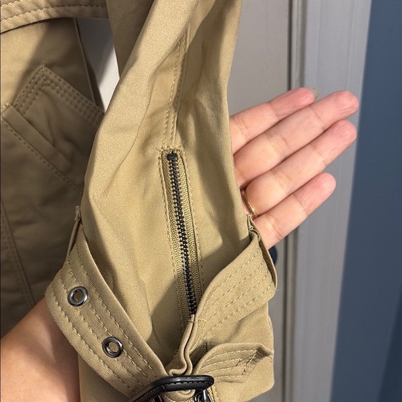 Carolina Belle Tan Double-Breasted Trench Coat - Picture 7 of 14